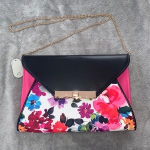 Floral clutch purse